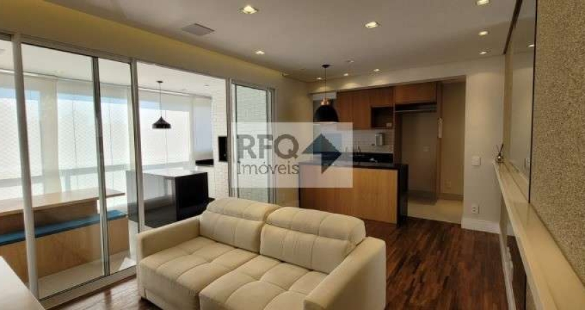 Apartamemto a venda na regiao do Jardim da Gloria com 3 dormitorios em andar baixo !!