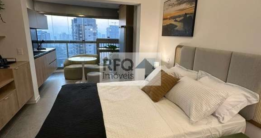 Aluguel de Studio em Condomínio no Jardim das Acácias, São Paulo-SP: 1 quarto, 1 sala, 1 banheiro, 1 vaga, 32m².