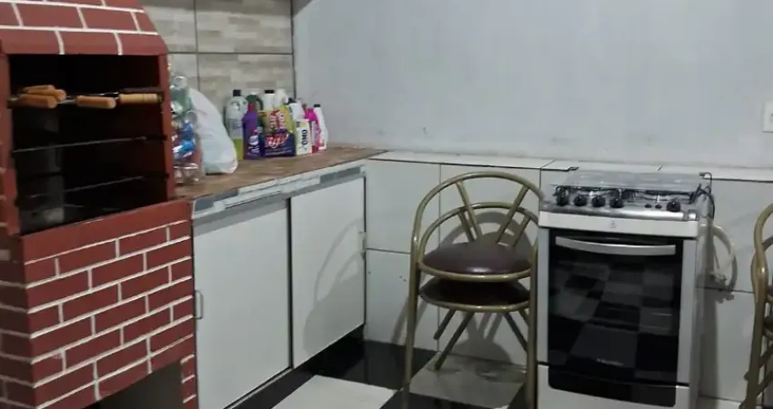 CASA A VENDA BAIRRO SÃO LOURENÇO Dois Imóveis no mesmo Terreno