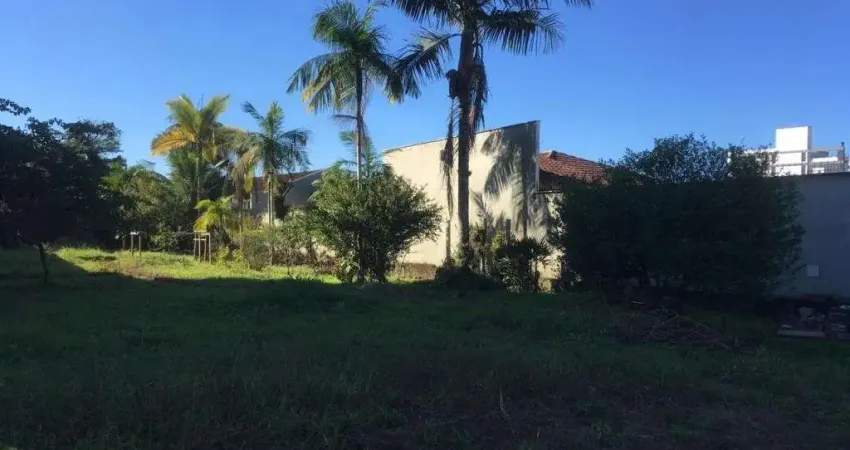Terreno à venda na Rua Maravilha, 94, Floresta, Joinville