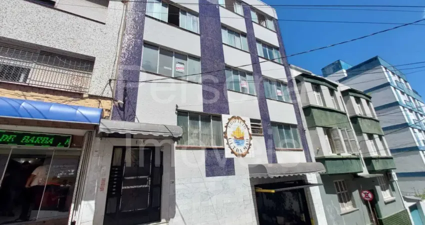 Ótimo apartamento com 03 dormitórios – centro - porto alegre - rs