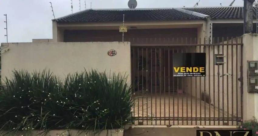 Casa com 3 quartos à venda no Jardim Dona Pina, Arapongas 