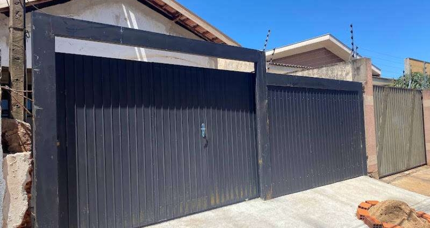 Casa com 3 quartos à venda no Jardim Petrópolis, Arapongas 