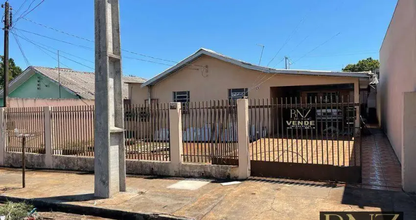 Casa Espaçosa com Edícula à Venda no Conjunto Padre Chico