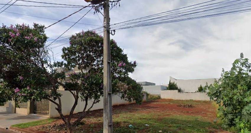 Terreno à venda no Jardim Interlagos, Arapongas 