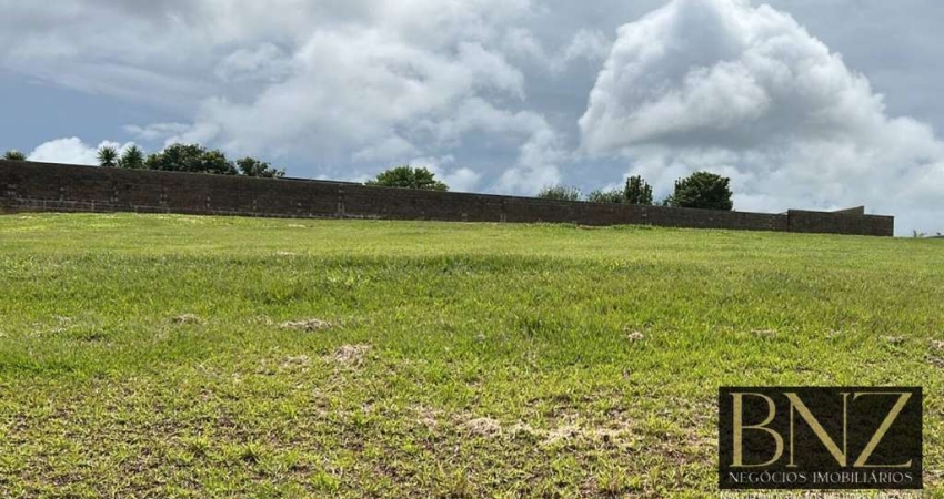 Lote de 2680m² no Condomínio de Alto Padrão Parque Monterrey
