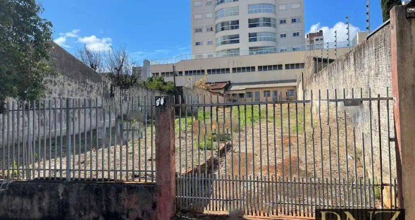 Casa com 2 quartos para alugar na Vila Natal, Arapongas 