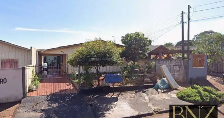 Casa à venda – terreno com duas construções | próximo à av. rouxinol