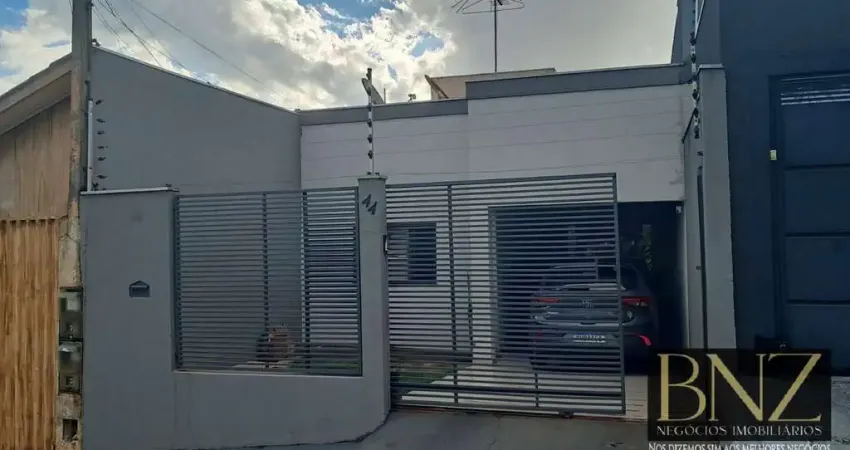 Casa com 3 quartos à venda no Residencial Araucarias, Arapongas 
