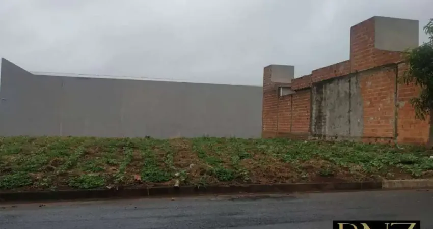 Terreno à venda no Jardim Interlagos, Arapongas 