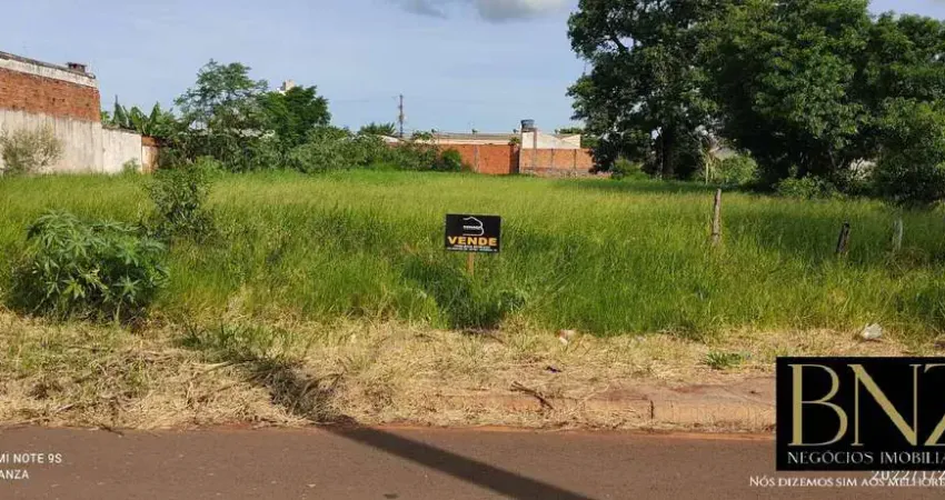 Terreno à venda no Jardim Primavera, Arapongas 