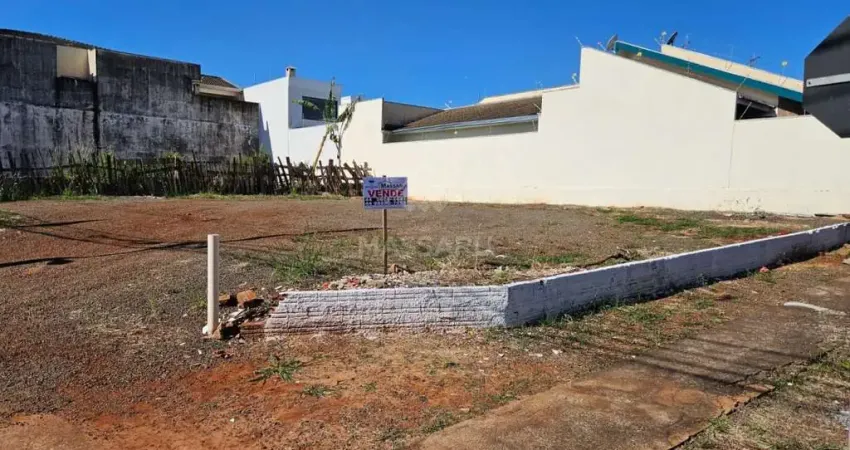OPORTUNIDADE DE INVESTIR EM TERRENO DE ESQUINA NA VILA MORANGUEIRA