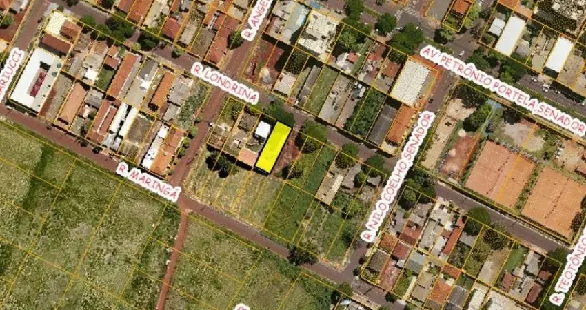 Terreno inteiro amplo no Jardim Acliamção