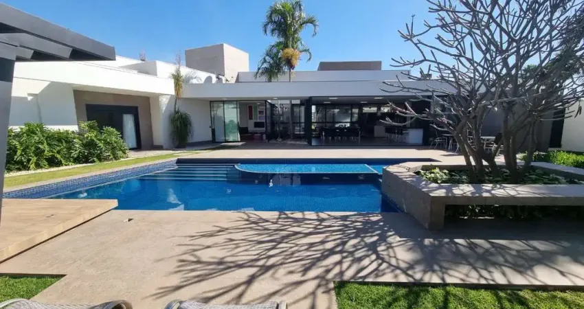 Casa à venda Condomínio Fechado Imperial, térrea, mobiliada e decorada, 4 suítes, aceita permuta até 50 % por imóvel na Praia ou em Porto Rico