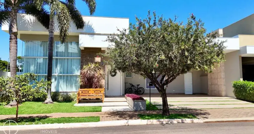 Exclusiva Casa Térrea no Condomínio Fechado Villa Paradiso com 3 Suítes e Piscina Aquecida Mobiliada e Decorada!