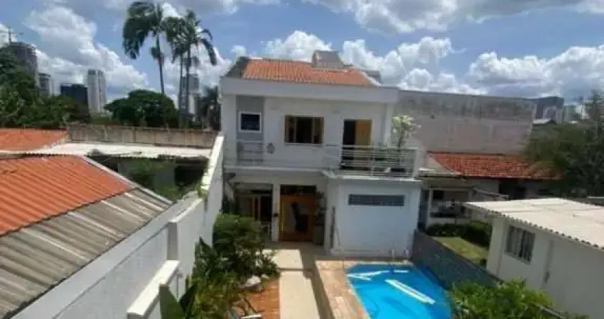 Casa com 5 quartos à venda na Rua Guararapes, 857, Brooklin, São Paulo