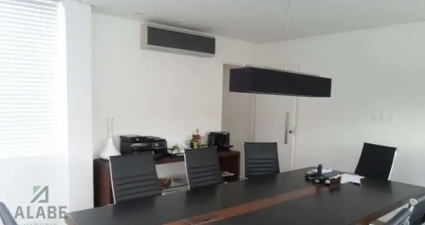 Casa com 5 quartos à venda na Rua Guararapes, 1308, Brooklin, São Paulo