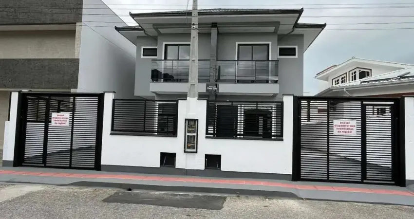 Casa com 3 quartos à venda na Rua Ferrara, 147, Pagani, Palhoça