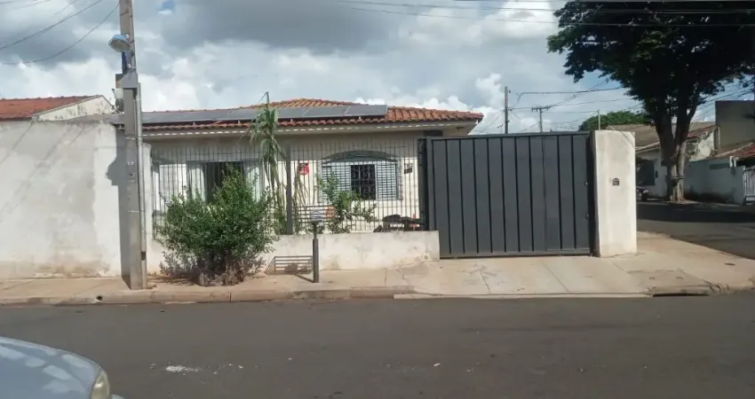 Casa com 3 quartos à venda na Rua Frei Caneca, Jardim da Glória, Maringá