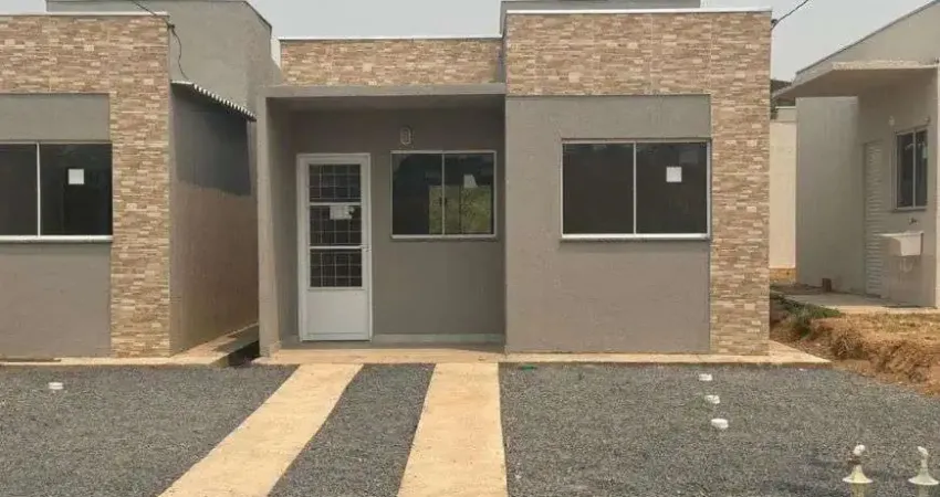Imóvel para venda possui 65 metros quadrados com 2 quartos em Costa Verde - Várzea Grande - MT