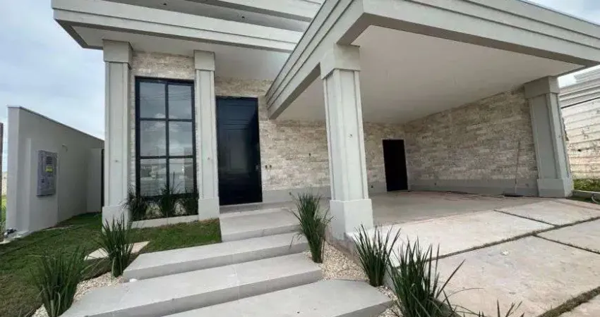 Casa Térrea Estilo Neoclássico no Condomínio Florais da Mata - Chapeu do Sol VG