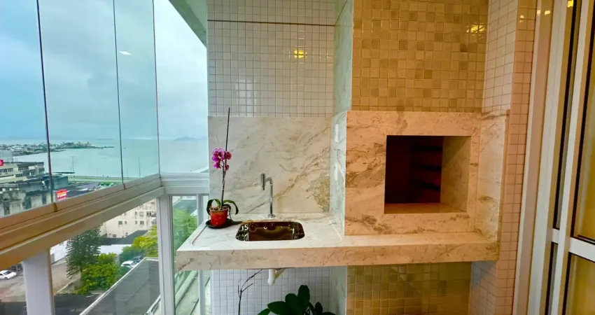 Apartamento mobiliado com vista para o mar na beira-mar continental!