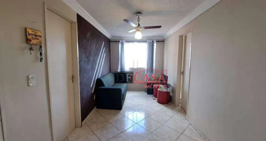 Apartamento com 3 quartos à venda na Rua Cruz do Espírito Santo, 360, Guaianases, São Paulo