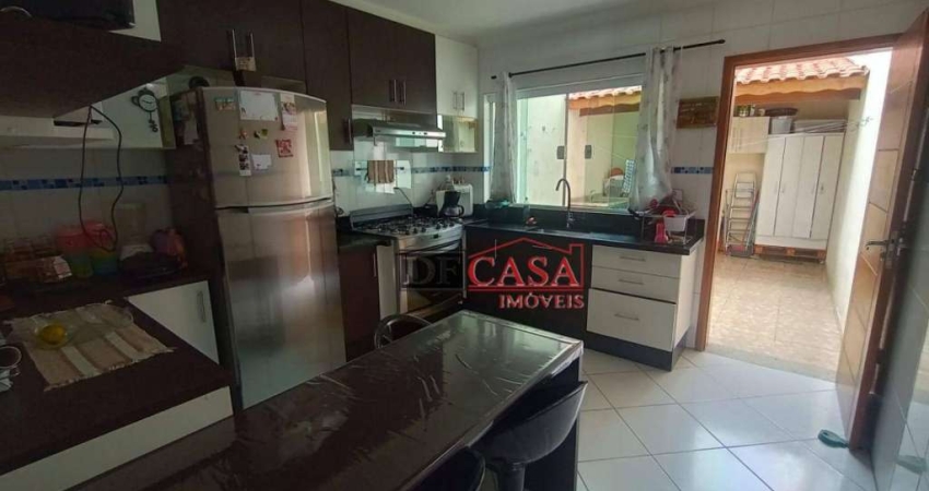 Casa com 2 quartos à venda na Rua Maria Teresa Assunção, 622, Vila São Geraldo, São Paulo