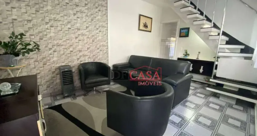 Sobrado com quintal, 3 dormitórios, 3 vagas à venda, 150 m² por R$ 715.000 - Penha - São Paulo/SP