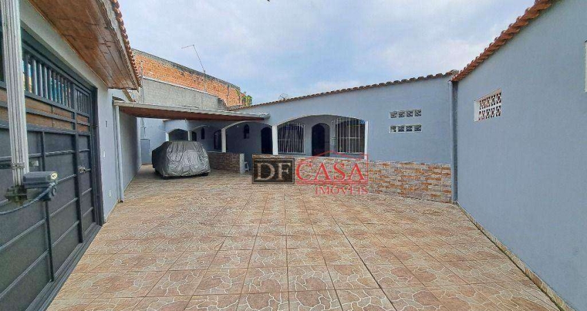 Casa com 2 quartos à venda na Rua Cabo Frio, 62, Guaianases, São Paulo