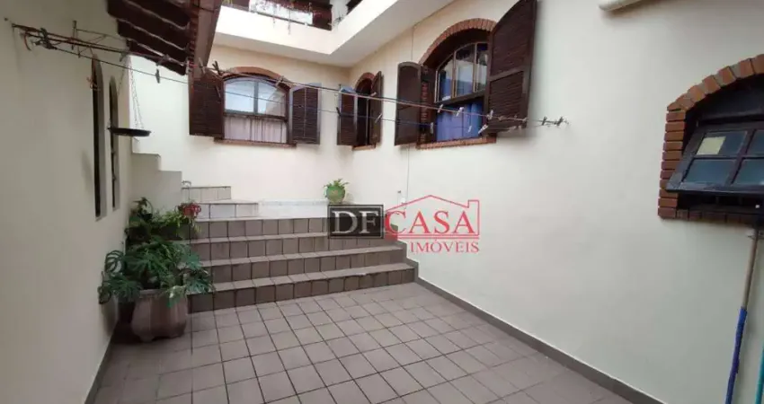 Casa com 3 dormitórios à venda, 150 m² por R$ 900.000,00 - Vila Jacuí - São Paulo/SP