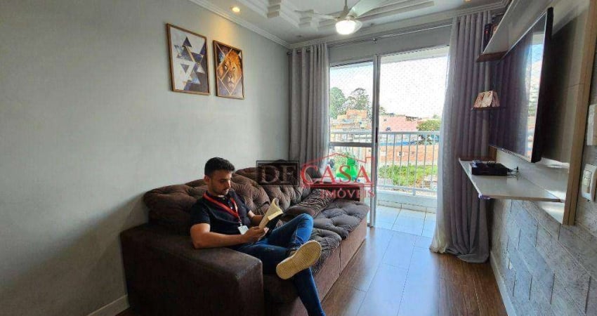 Apartamento em Parque do Carmo