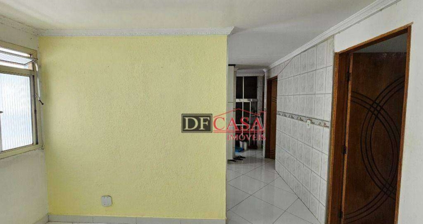 Apartamento em Conjunto Residencial José Bonifácio