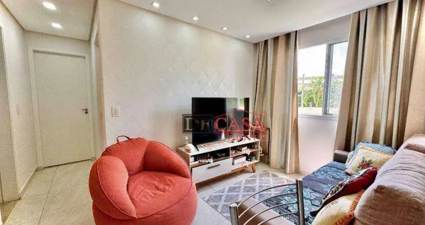Apartamento em Vila Carmosina