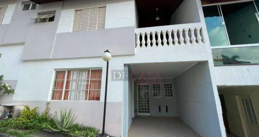 Sobrado em Vila Carmosina