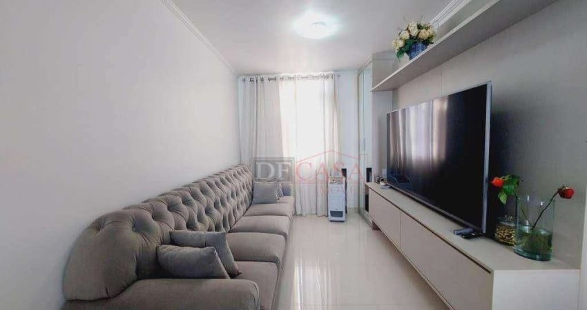 Apartamento em Conjunto Residencial José Bonifácio