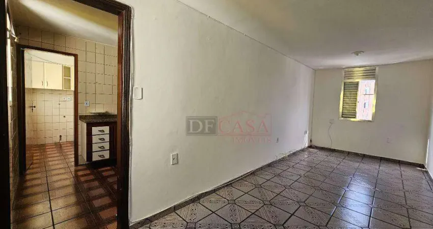 Apartamento em Conjunto Residencial José Bonifácio