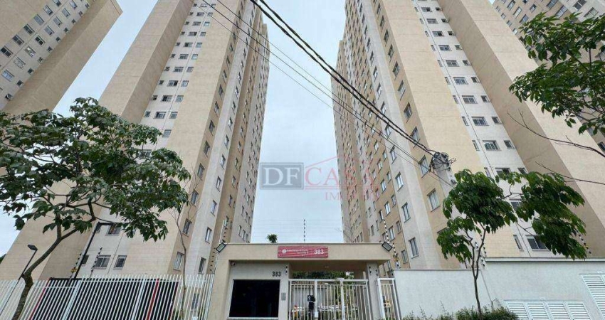 Apartamento em Jardim Helian