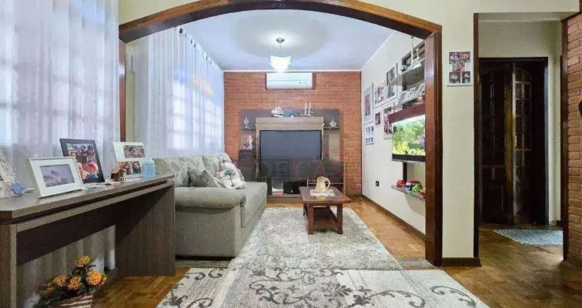 Casa em Cidade Antônio Estevão de Carvalho