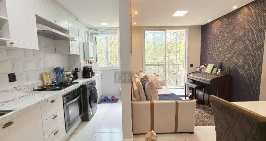 Apartamento a venda 38m²- 02 dormitórios,sala com varanda proxima a estação Corinthians Itaquera.