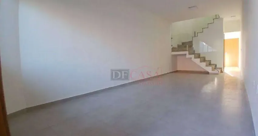 Sobrado com 3 dormitórios à venda, 85 m² por R$ 600.000,00 - Vila Tolstoi - São Paulo/SP