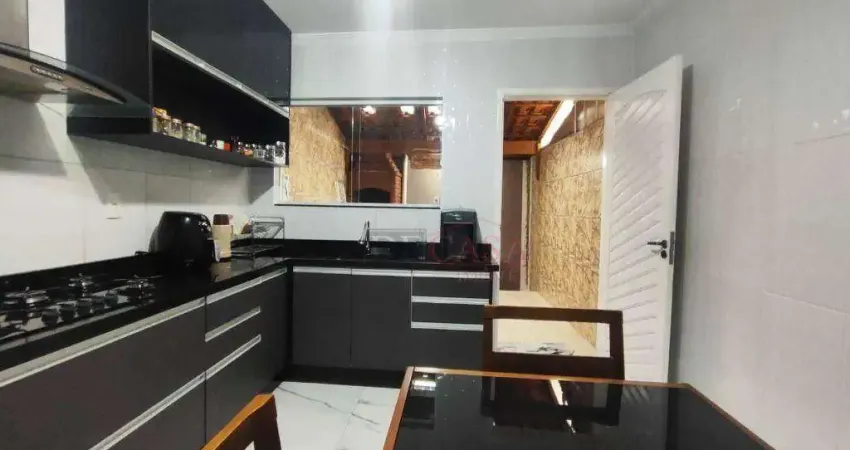 Sobrado com 2 dormitórios à venda, 98 m² por R$ 636.000,00 - Vila Carmosina - São Paulo/SP