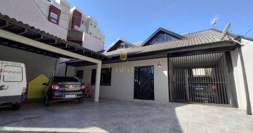 AMPLA CASA EM REGIÃO CENTRAL DE SÃO JOSÉ DOS PINHAIS - ACEITA PERMUTA