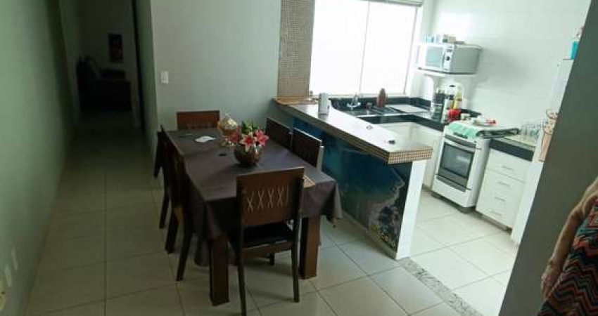 Apartamento 02 quartos sendo 01 suíte - Bairro Esperança - CÓD 932