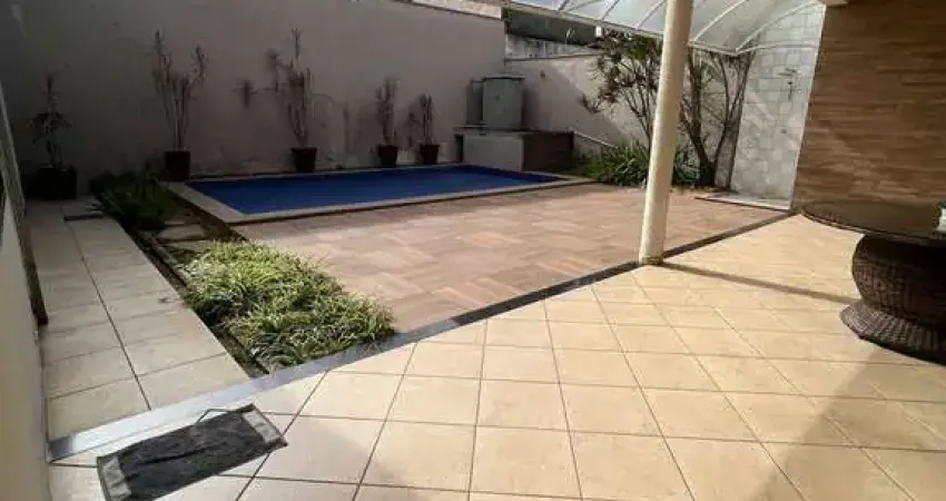Casa com 3 quartos à venda no Cariru, Ipatinga 