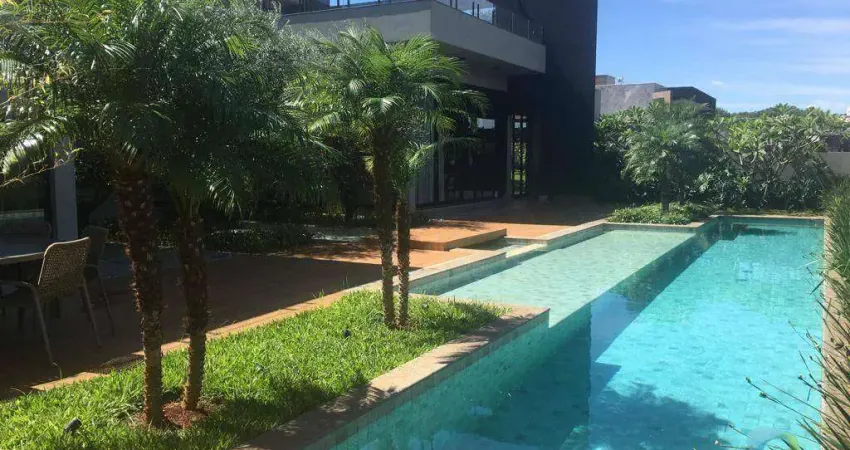 Casa com 4 Suítes à venda, 800 m² por R$ 7.420.000 - Fazenda Santa Maria