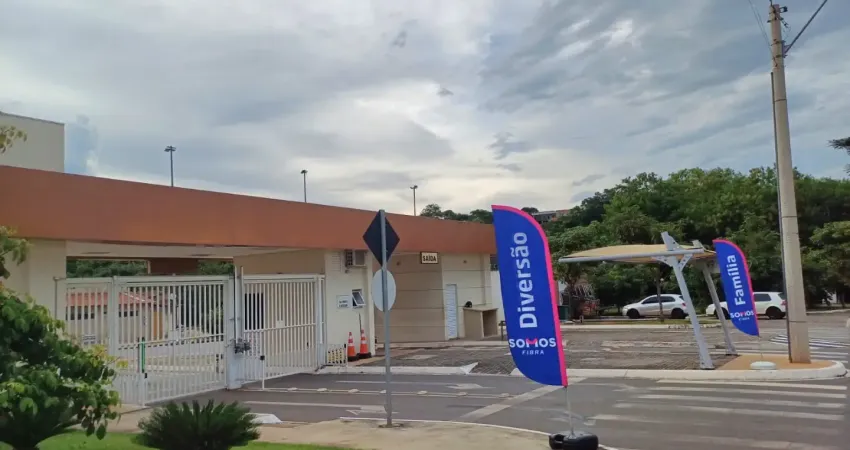 Casa 3 quartos com suíte em Condomínio fechado próximo ao Passeio das Águas