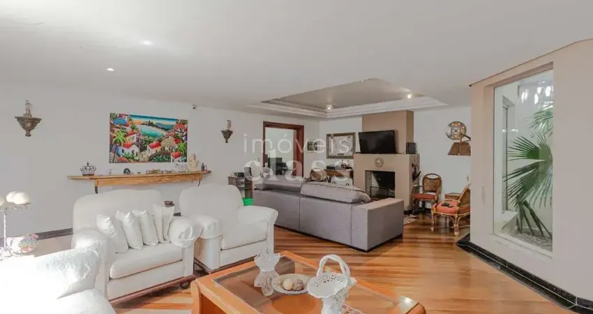 Casa com 3 quartos à venda na Rua Miracema, 272, Chácara das Pedras, Porto Alegre