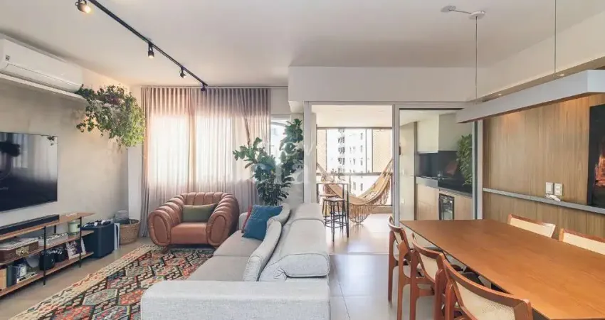 Apartamento com 3 quartos à venda na Avenida Coronel Lucas de Oliveira, 1350, Petrópolis, Porto Alegre