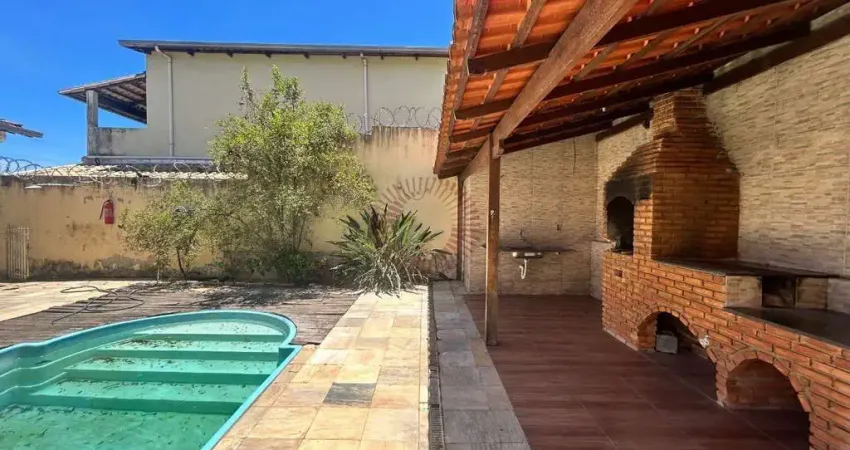 Casa com 4 quartos para alugar na Rua Tabagi, 275, São Benedito, Belo Horizonte